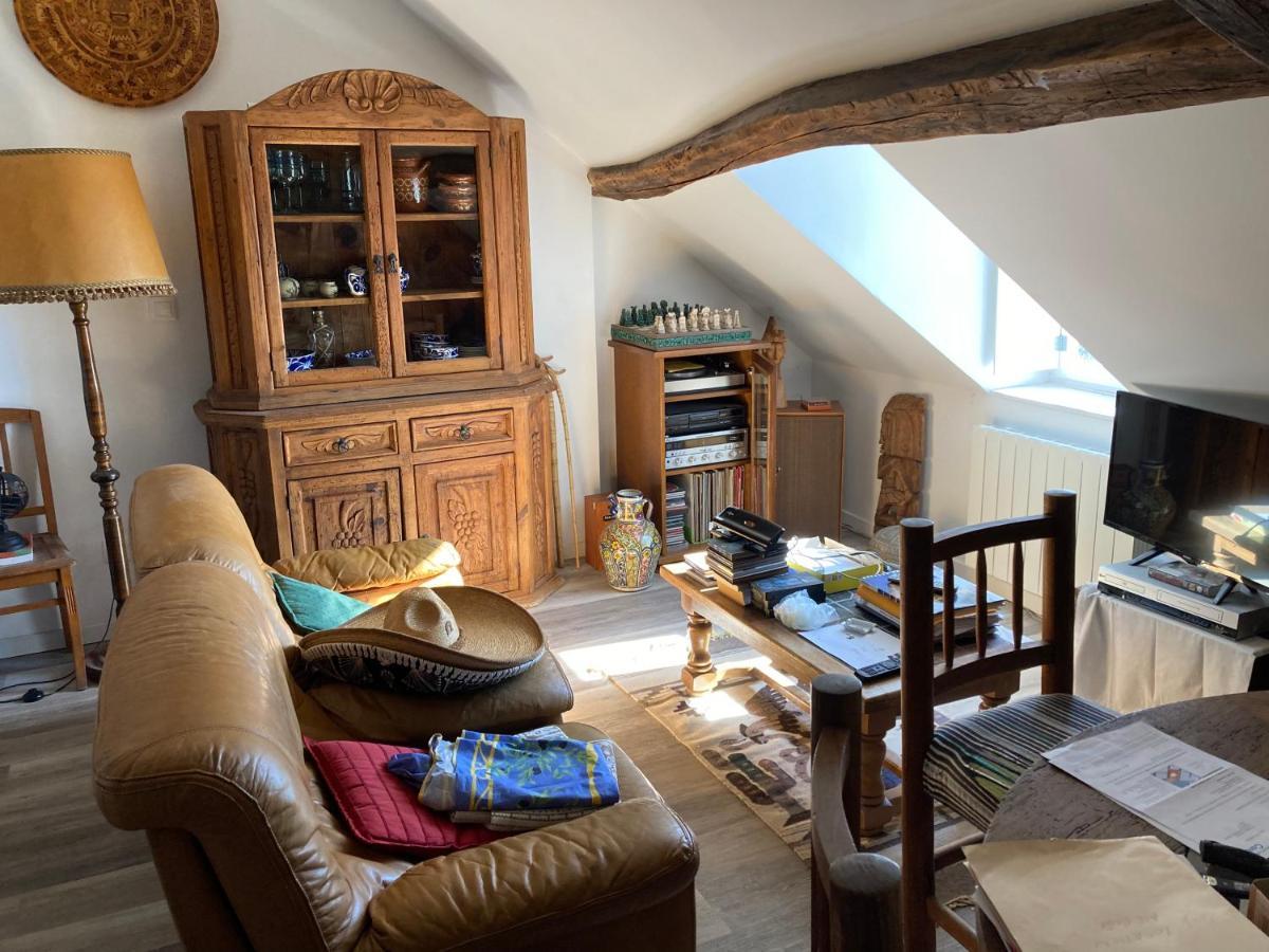Un Sejour Royal Au Calme Apartamento Blois Exterior foto